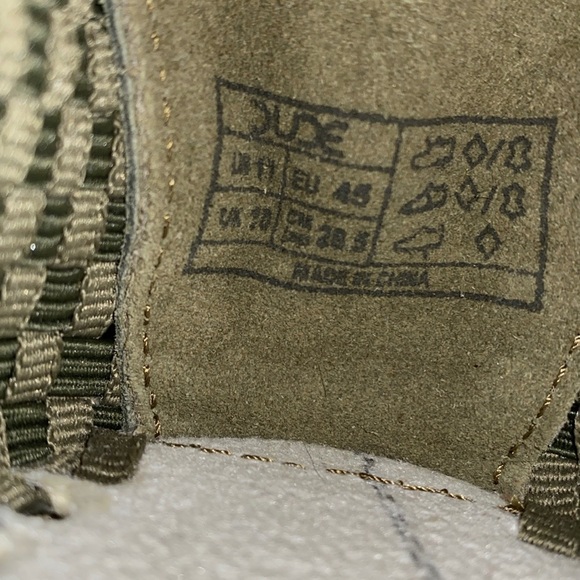 Hey Dude Shoes Size 11 - Picture 8 of 8